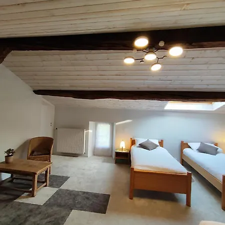 Casa de Férias Maison 15 Personnes - L'oree Du Puy